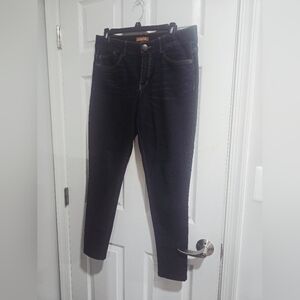 Dark Blue Denim Jean Waist 19 inchesRise 8 inchesInseam 12 inchesLeg 7 inches